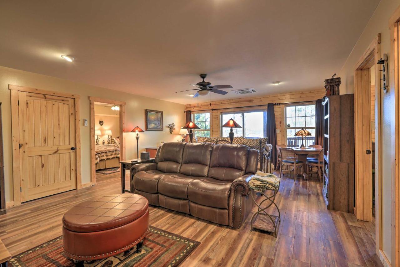 Lakefront Sparta Cottage With Decks And Boat Dock Exterior foto